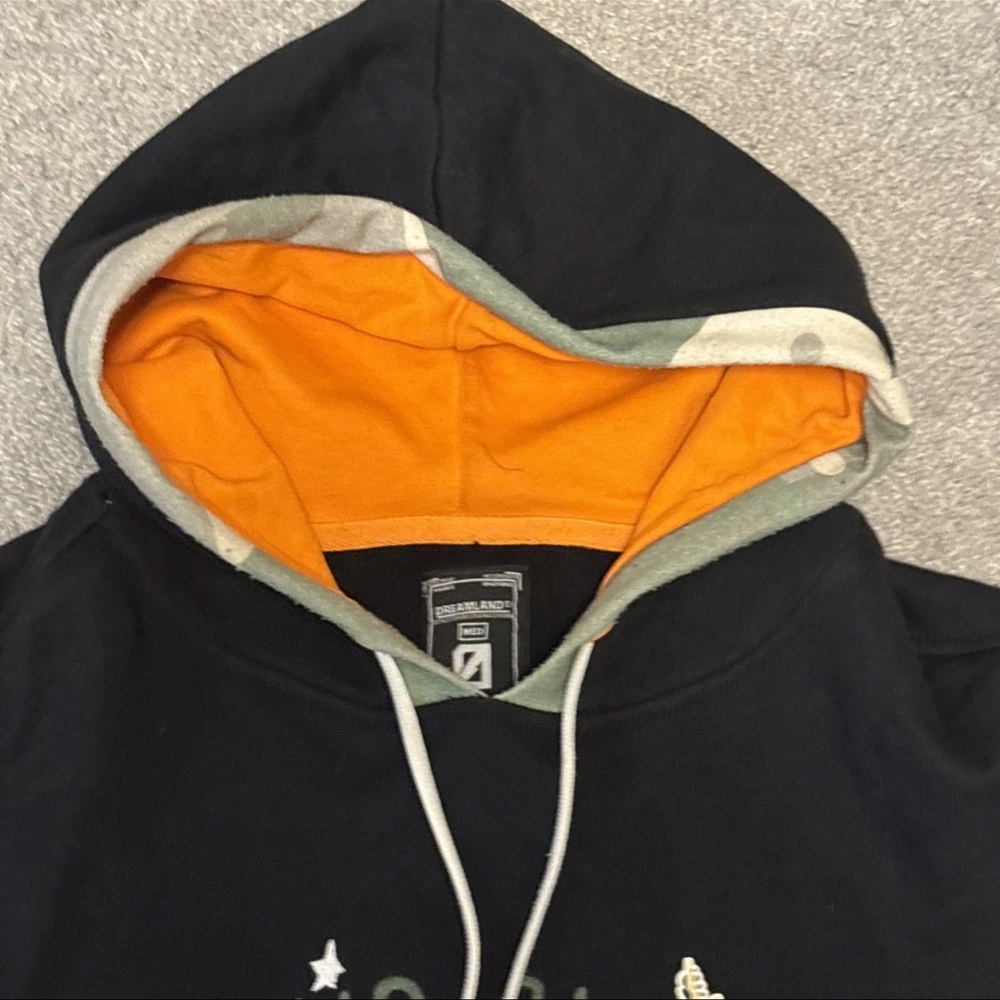 DREAMLAND Men’s Black Hoodie SZ M Embroidered Detail Patches No Surrender - Picture 11 of 14